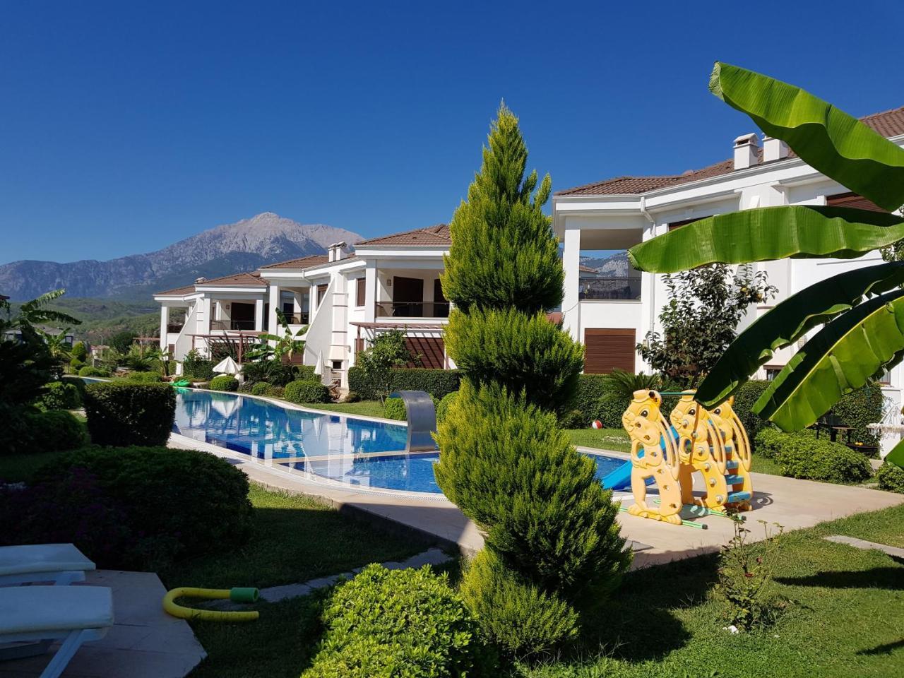 Cristal Villalar Kemer Exteriör bild
