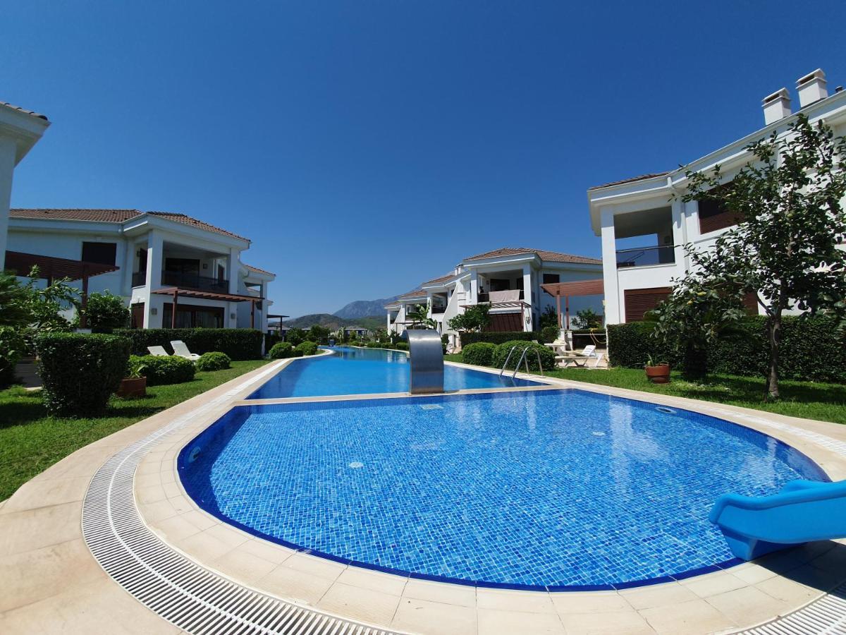Cristal Villalar Kemer Exteriör bild